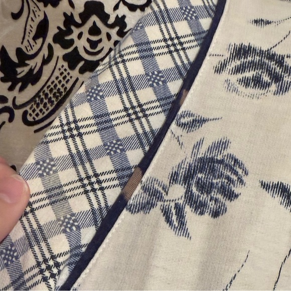 Cotton floral robe​ - Picture 6 of 9